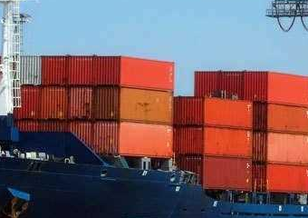 盡管混合信號表明港口追蹤器，美國零售集裝箱吞吐量仍有所增長