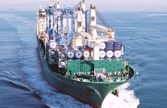 國際貨運港口設備較好，貨運量較大