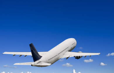 國務院聯(lián)防聯(lián)控體制舉辦記者招待會，詳細介紹提高國際物流安全通道工作能力工作情況