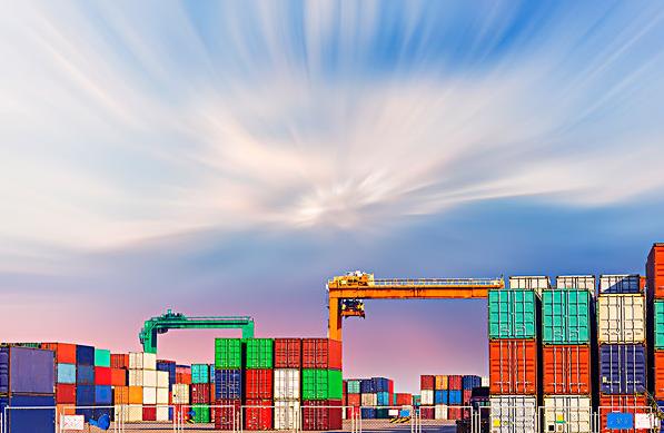 意大利海運物流的發展現狀以及相關的優勢和挑戰是怎樣的？