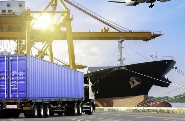 上海貨代不僅能提供全方位的物流服務，更是吸引了眾多客戶的青睞