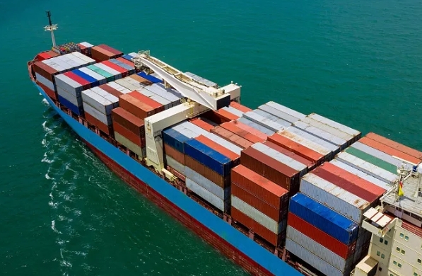 隨著全球化日益加深，國際貨運成為了連接世界各地經濟的重要紐帶